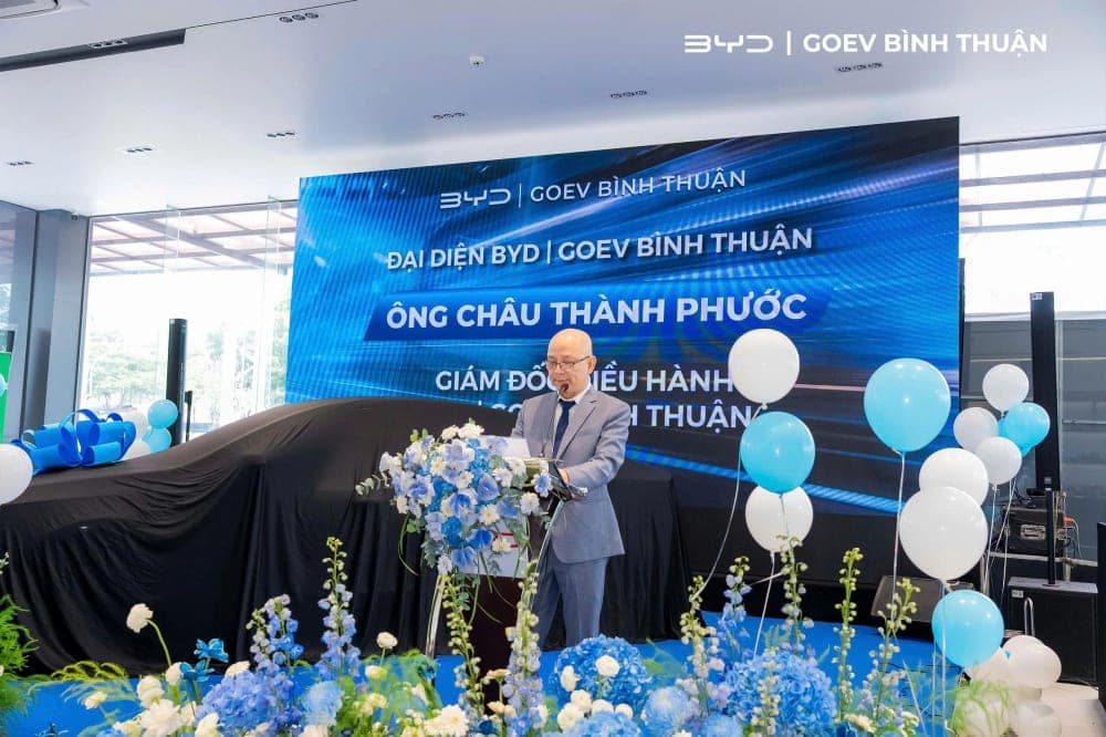 Đại diện BYD GOEV Bình Thuận phát biểu tại lễ khai trương đại lý