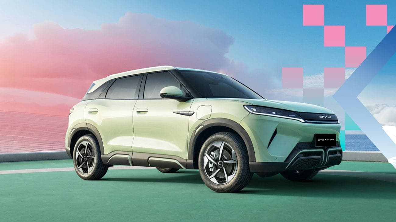 BYD Atto 2 màu xanh Breeze Green thiết kế Dragon Face
